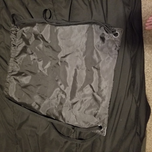 Black backpack - Picture 4 of 4